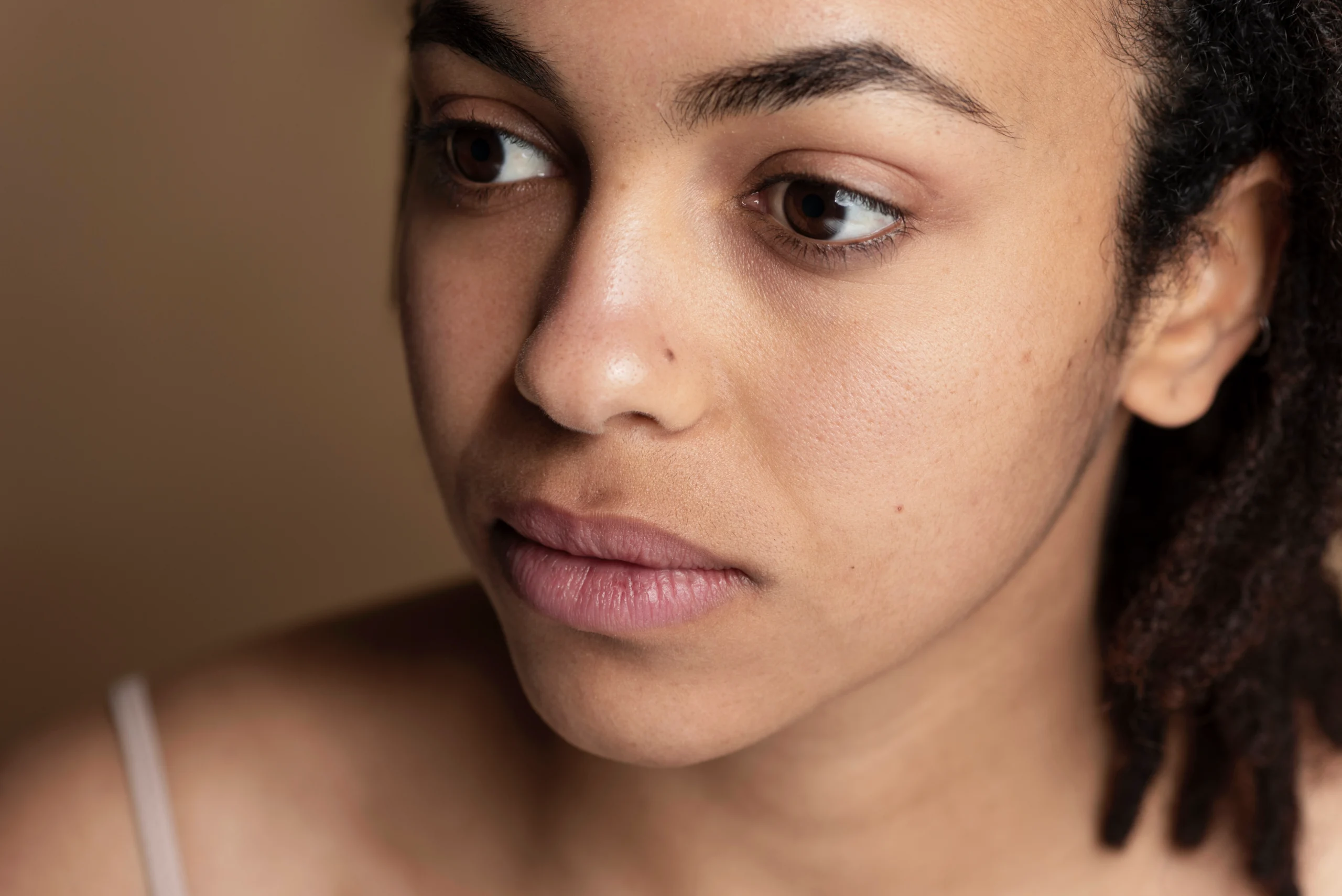 dull skin women